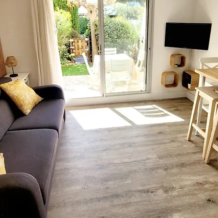 Magnifique Avec Piscine Et Jardin Apartmán La Grande Motte