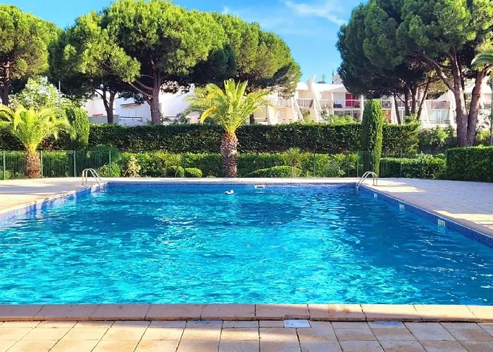 Apartmán Magnifique Avec Piscine Et Jardin
