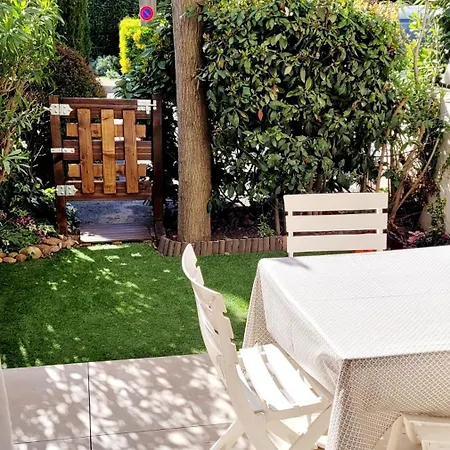 Apartamento Magnifique Avec Piscine Et Jardin *